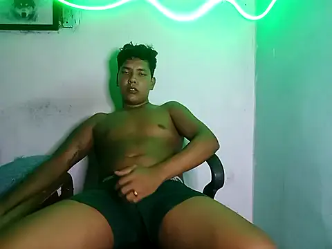 Snapshot of 628-andrew chatting on September 11, 4:12 am 628-andrew online show from September 11, 4:12 am