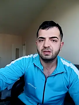 Snapshot of cshn001 chatting on December 17, 10:01 am cshn001 online show from December 17, 10:01 am