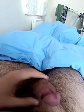 Snapshot of cshn001 chatting on December 19, 1:51 pm cshn001 online show from December 19, 1:51 pm