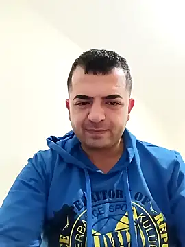 Snapshot of cshn001 chatting on December 28, 8:04 pm cshn001 online show from December 28, 8:04 pm