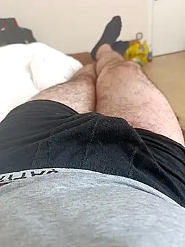 Snapshot of cshn001 chatting on March 19, 8:45 am cshn001 online show from March 19, 8:45 am