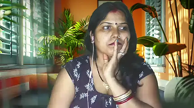 mamoni91 online show from March 3, 9:11 am