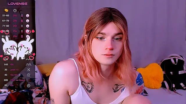 Alice Hells online show from November 23, 1:22 pm