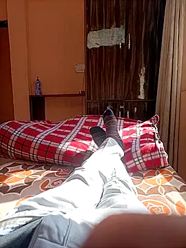 RRahullove69 online show from February 7, 8:29 am