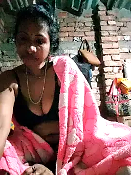 Hotty-dola online show from January 1, 2:51 am