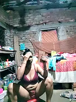 Hotty-dola online show from February 23, 4:57 pm