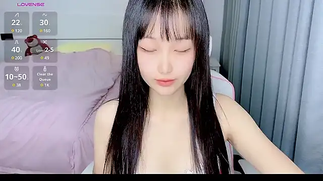 Snapshot of -Wendy__ chatting on January 19, 6:21 pm -Wendy online show from January 19, 6:21 pm