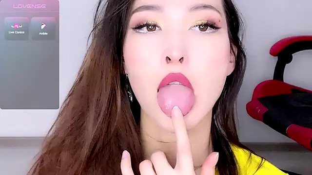 Snapshot of honey_yani chatting on January 31, 8:54 am honey yani online show from January 31, 8:54 am