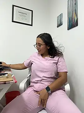 Snapshot of Kay_LustyWife chatting on July 11, 12:24 am Kay LustyWife online show from July 11, 12:24 am