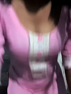 Snapshot of NEETU-89 chatting on November 23, 3:28 am NEETU-89 online show from November 23, 3:28 am