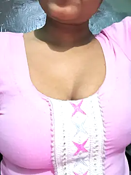 Snapshot of NEETU-89 chatting on December 15, 5:34 am NEETU-89 online show from December 15, 5:34 am