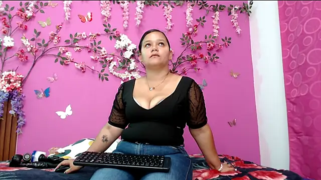 analdeepalejandra18 online show from March 21, 7:13 pm