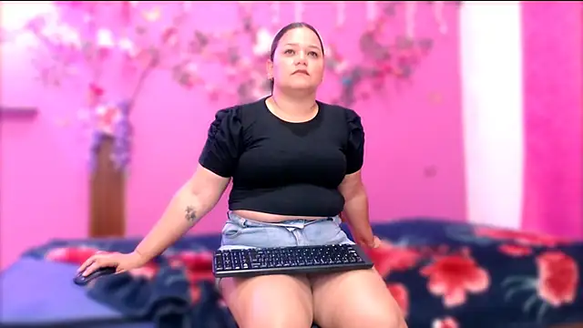 analdeepalejandra18 online show from February 7, 7:06 pm