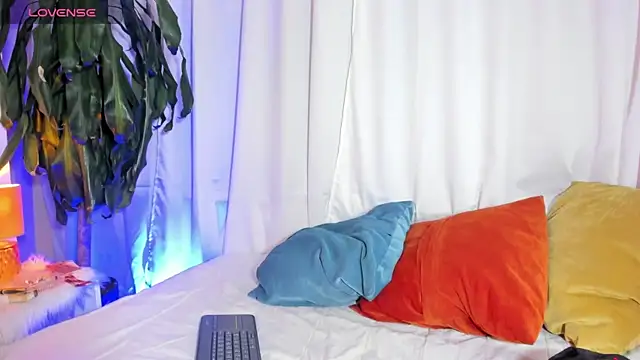 blaiine colfer online show from January 15, 4:57 am