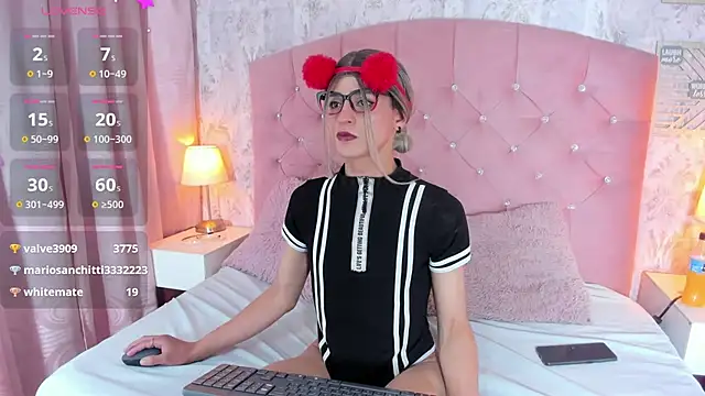 blaiine colfer online show from March 2, 7:43 am