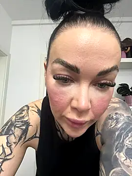 Snapshot of PalinaPr chatting on October 4, 11:08 am PalinaPr online show from October 4, 11:08 am