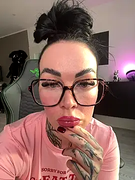 Snapshot of PalinaPr chatting on October 21, 2:07 pm PalinaPr online show from October 21, 2:07 pm