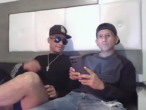 oiram27 online show from November 23, 7:30 am