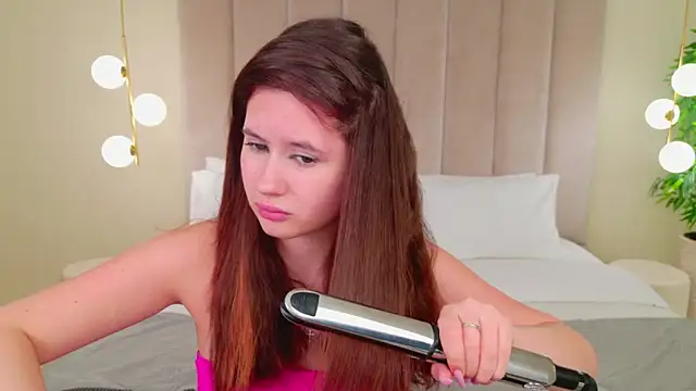 milaleoneli online show from January 26, 5:23 pm