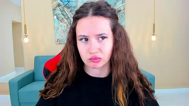 milaleoneli online show from March 12, 12:47 pm