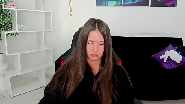 milaleoneli online show from November 25, 3:06 am