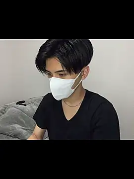 Snapshot of Lio_kun chatting on April 7, 1:11 pm Lio kun online show from April 7, 1:11 pm