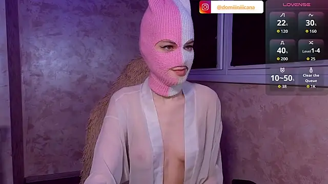 Snapshot of Domiiiniiicana chatting on March 23, 6:56 pm Domiiiniiicana online show from March 23, 6:56 pm