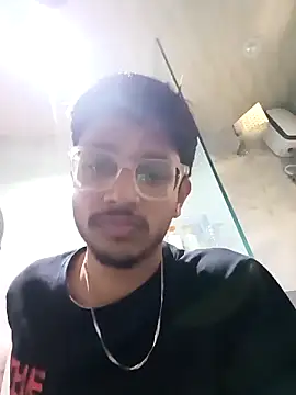 skinnyyyyyyyyy online show from November 4, 4:44 am