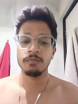 Snapshot of skinnyyyyyyyyy chatting on June 3, 4:26 am skinnyyyyyyyyy online show from June 3, 4:26 am