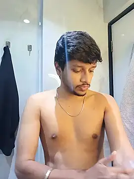 skinnyyyyyyyyy online show from July 2, 3:17 am