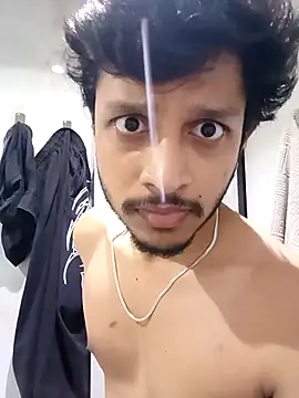 skinnyyyyyyyyy online show from July 17, 4:52 am