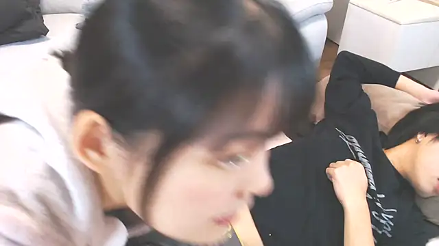 Snapshot of nmnk_CH chatting on December 22, 5:10 pm nmnk CH online show from December 22, 5:10 pm