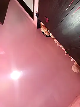 Snapshot of Hanna_Kinsley chatting on September 22, 5:04 pm Hanna Kinsley online show from September 22, 5:04 pm