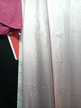 Snapshot of Hanna_Kinsley chatting on October 15, 5:35 pm Hanna Kinsley online show from October 15, 5:35 pm