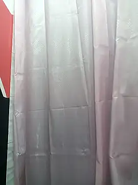 Snapshot of Hanna_Kinsley chatting on October 29, 7:37 pm Hanna Kinsley online show from October 29, 7:37 pm