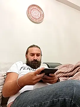 Snapshot of mazerunner34 chatting on October 14, 10:43 pm mazerunner34 online show from October 14, 10:43 pm