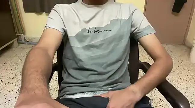 Snapshot of rahul_4u chatting on February 18, 2:38 pm rahul 4u online show from February 18, 2:38 pm