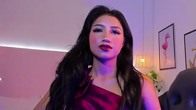 naomiii   online show from October 6, 12:13 pm