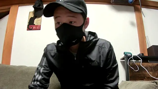 tuki fu online show from December 9, 12:19 pm