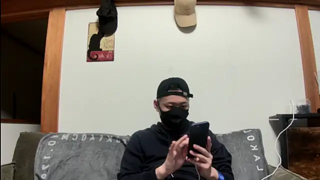 tuki fu online show from December 14, 10:56 am