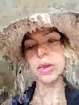 Snapshot of Karolgood3 chatting on June 29, 7:36 pm Karolgood3 online show from June 29, 7:36 pm