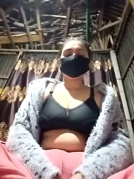 HenaAra online show from February 4, 5:45 pm