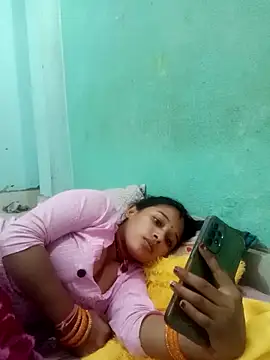 Surajpuja79 online show from February 17, 8:44 am