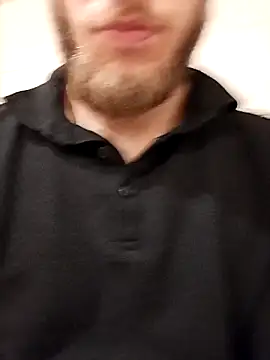 Snapshot of hoot_denis28 chatting on January 26, 12:48 am hoot denis28 online show from January 26, 12:48 am