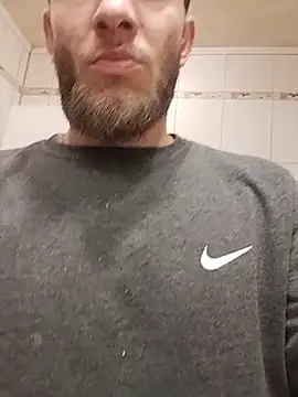 Snapshot of hoot_denis28 chatting on November 30, 4:16 am hoot denis28 online show from November 30, 4:16 am