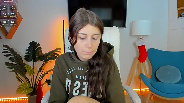 Hailey Green online show from December 22, 9:56 pm