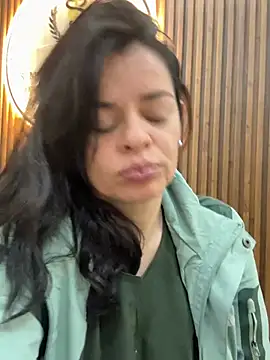Snapshot of NATHALIA-28_ chatting on July 27, 4:03 pm NATHALIA-28 online show from July 27, 4:03 pm