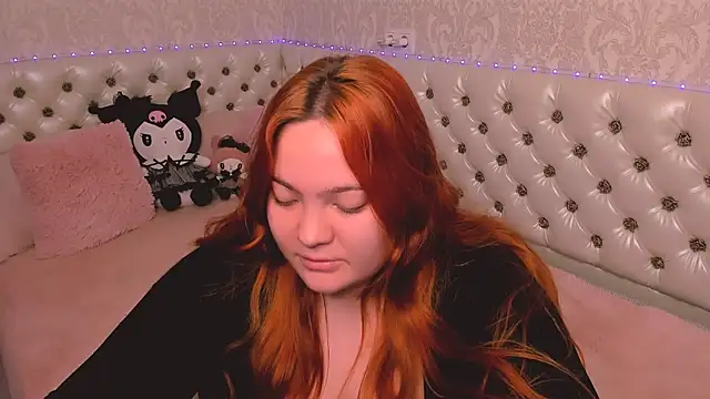 Jessica Rabbit online show from December 9, 2:28 pm