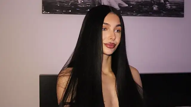 IvyKaelani online show from October 17, 1:35 pm