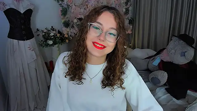 SereneFlame online show from November 1, 7:16 pm